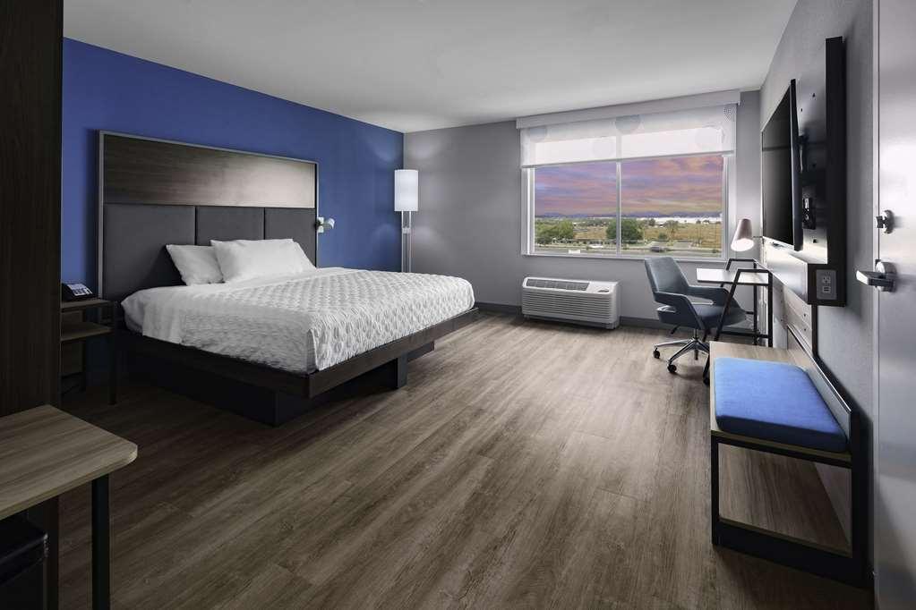 Tru By Hilton Phoenix West, Az Hotel 3*