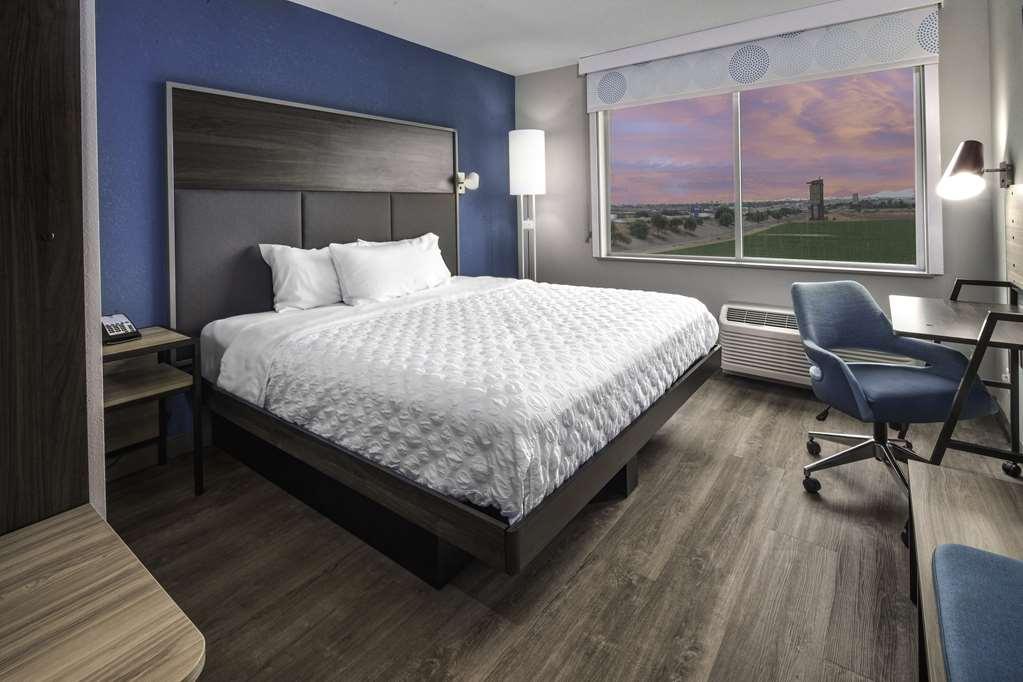 Hotel Tru By Hilton Phoenix West, Az 3*